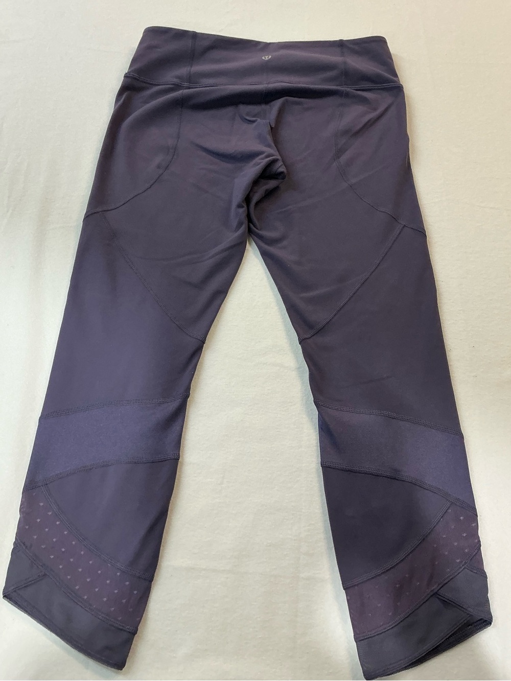 Lululemon Purple Crop Leggings Size 8 24” Inseam Perforated Yoga Pants
